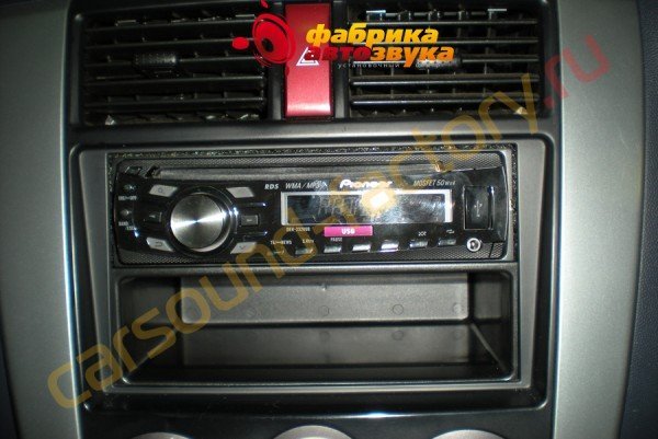автомагнитола Pioneer DEH-2320UB Pioneer DEH-2320UB Mitsubishi Colt