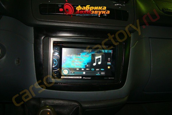 установка магнитолы Pioneer AVH-X1600DVD Pioneer AVH-X1600DVD Merсedes Vito