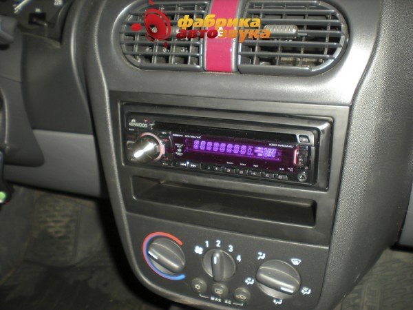 Установка магнитолы Kenwood Kenwood KDC-W4044 Opel Corsa