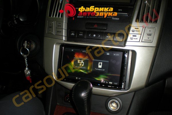 установка автомагнитолы Sony xav-e70bt Sony xav-e70bt Lexus RX 300