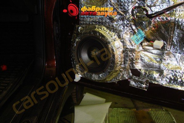 установка фронтальной акустики Morel Morel SsangYong Rexton