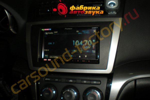 установка автомагнитолы Pioneer AVH-P4300DVD Pioneer AVH-P4300DVD Mazda 6