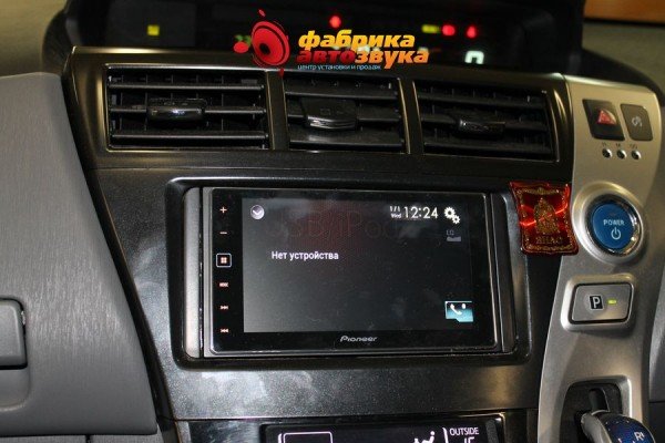 установка автомагнитолы 2din Pioneer Toyota Prius