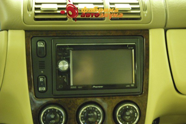 Головное устройство Pioneer Pioneer AVIC-F900BT Merсedes ML