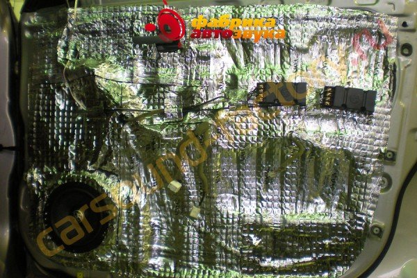 установка акустики DLS C6A DLS C6A Toyota Land Cruiser 100 (80, 105)