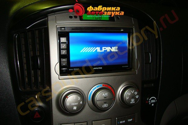 Установка автомагнитолы Alpine INE-W970BT Alpine INE-W970BT Hyundai Starex