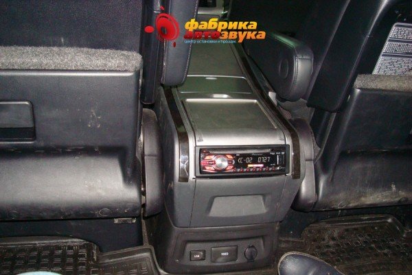 установка головного устройства Pioneer Toyota Alphard