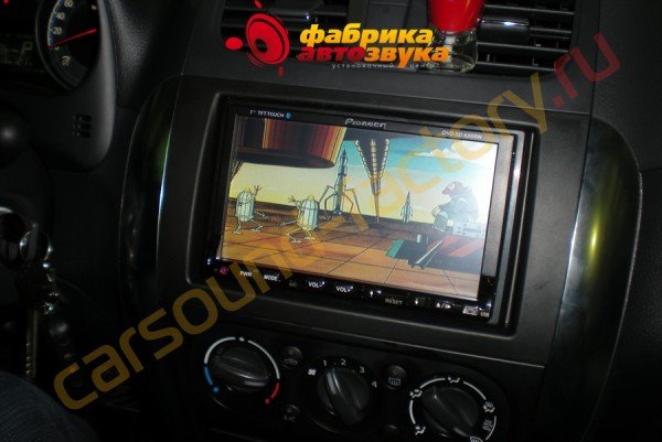 установка автомагнитолы Pioneer DA-971 GPS Pioneer DA-971 GPS Suzuki SX-4