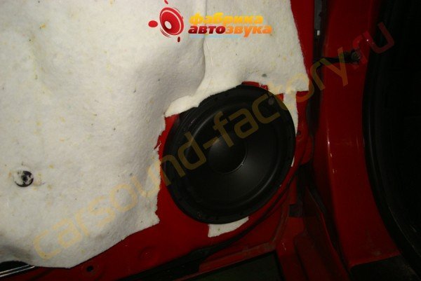 установка динамиков Morel Tempo 6 Nissan 350Z