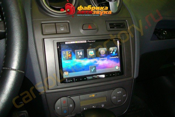 установка магнитолы Pioneer AVH-X8500BT Pioneer AVH-X8500BT Ford Fiesta