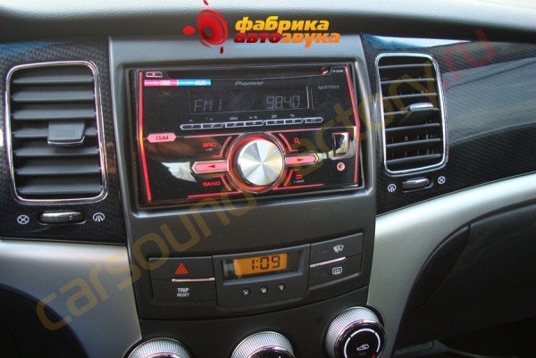 установка магнитолы 2din без экрана Pioneer FH-X360UB SsangYong Actyon