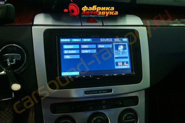 установка магнитолы Alpine Alpine IVA-W502R Volkswagen Passat 6