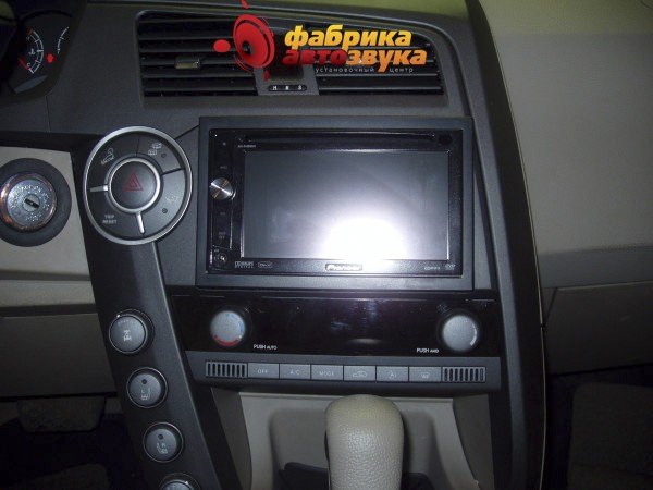 Установка магнитолы Pioneer Pioneer AVH-P4000DVD SsangYong Kyron