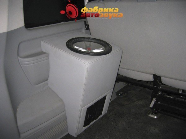 Усилитель Alpine MRP-M352 Volkswagen Transporter