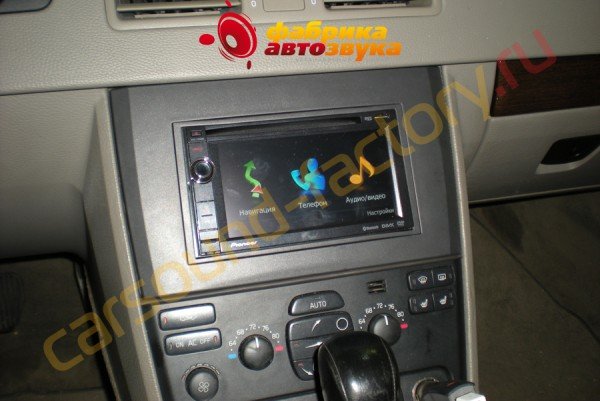 установка автомагнитолы Pioneer AVIC-F930BT Pioneer AVIC-F930BT Volvo XC 90
