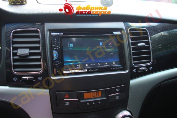 установлена магнитола Pioneer AVH-X2600BT SsangYong Actyon