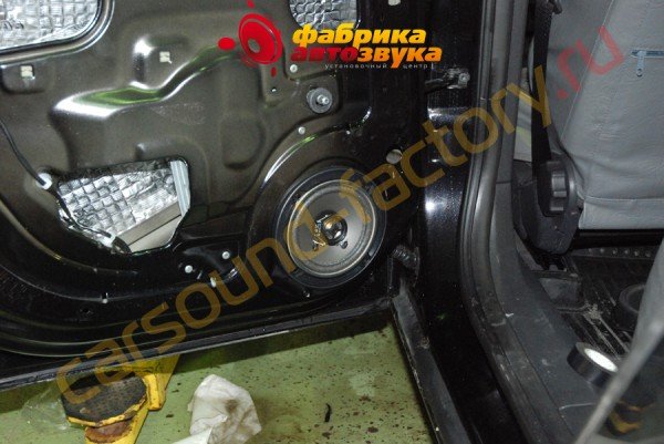 установка тыловой акустики DLS 125 DLS 125 Opel Astra
