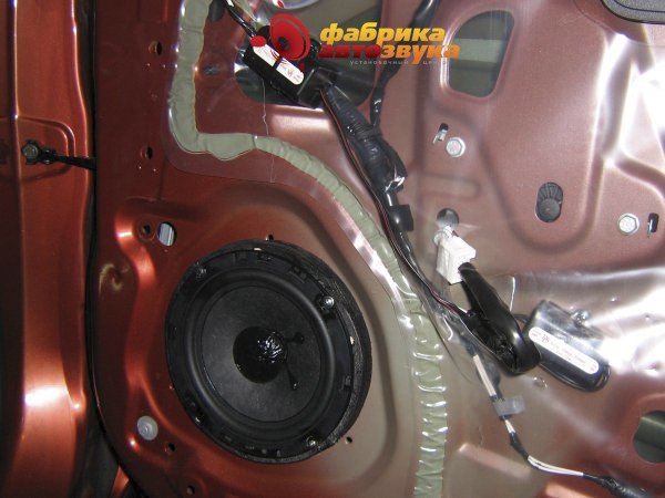 Установка акустики DLS (фронт) DLS B6A Nissan Note