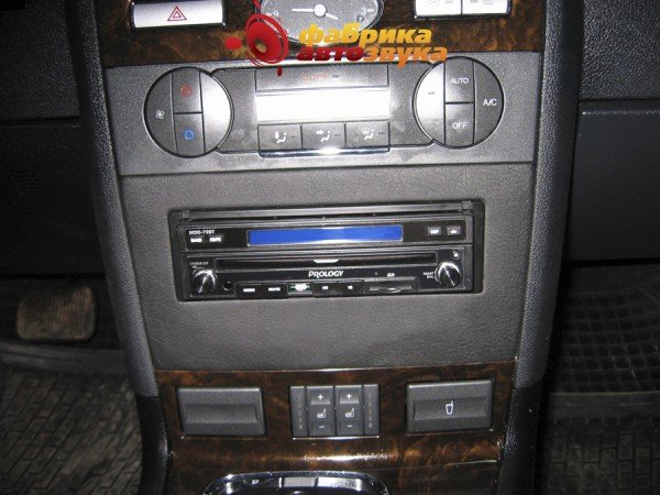 Установка магнитолы Prology MDD-725T Prology MDD-725T Ford Mondeo