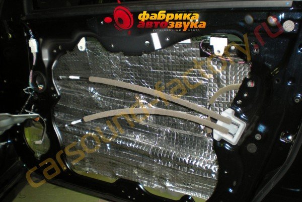 шумоизоляция передней двери SGM Nissan Teana