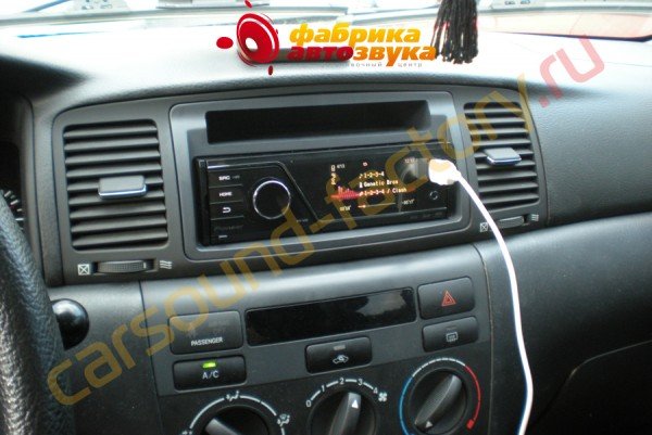 автомагнитола Pioneer MVH-8200 Pioneer MVH-8200 Toyota Corolla