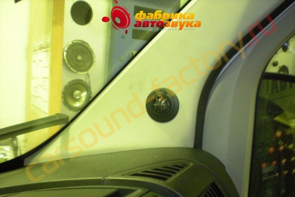 установка пищалок DLS Peugeot Boxer