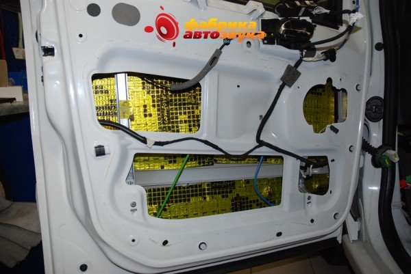 Шумоизоляция дверей SGM Citroen Jumpy