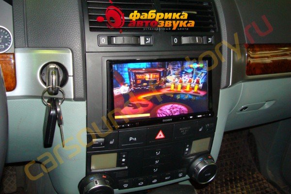 мультимедийный центр SONY XAV-E722 SONY XAV-E722 Volkswagen Touareg