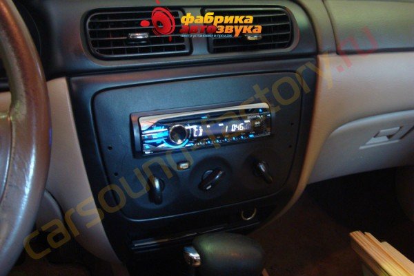 автомагнитола Sony cdx-GT47UE Sony cdx-GT47UE Ford Taurus