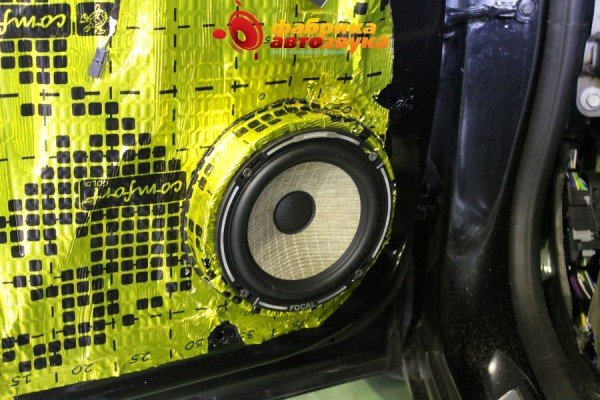 установка акустики Focal PS 165F Opel Astra J