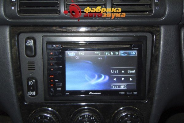 Установка автомагнитолы Pioneer AVH-P3100DVD Pioneer AVH-P3100DVD Merсedes ML