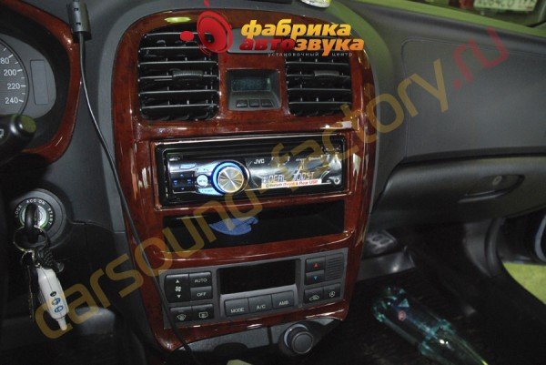 Магнитола JVC KD-R717 JVC KD-R717 Hyundai Sonata