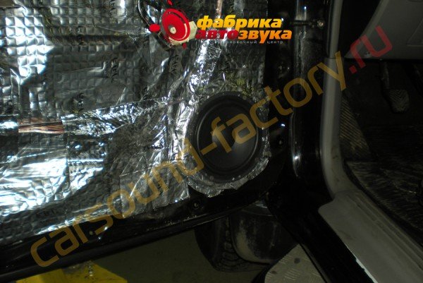 установка фронтальных динамиков Morel Tempo 6 Morel Tempo 6 Mitsubishi L200