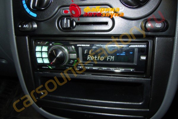 установка магнитолы Alpine CDE-9880R Chevrolet Lanos