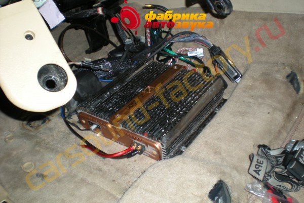 усилитель Audison Audison VR404 Merсedes ML