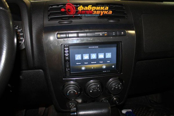 Установка головного устройства - Hummer H3