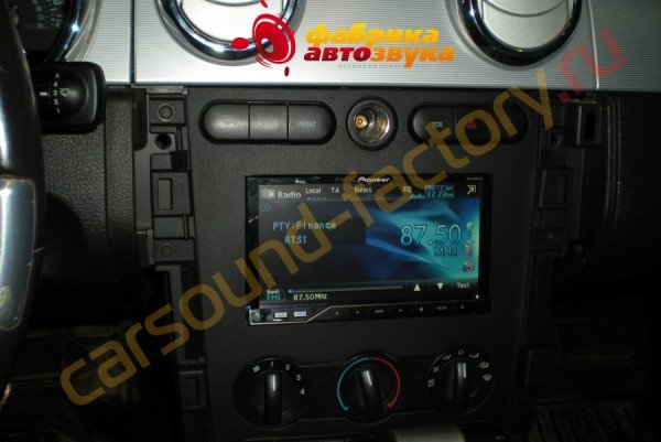 установка 2din автомагнитолы Pioneer Navgate 42 Pioneer Navgate 42 Ford Mustang