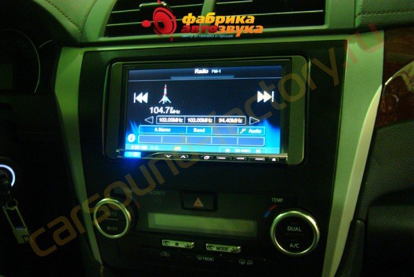 установка автомагнитолы Alpine ICS-X8 Alpine ICS-X8 Toyota Camry 2012 (v50)