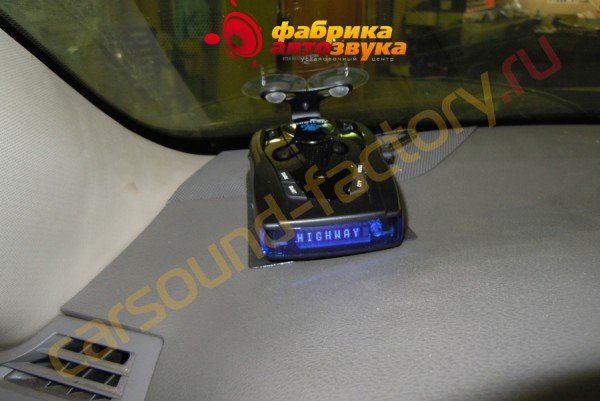 установка антирадара Whistler PRO 68Se Toyota Camry