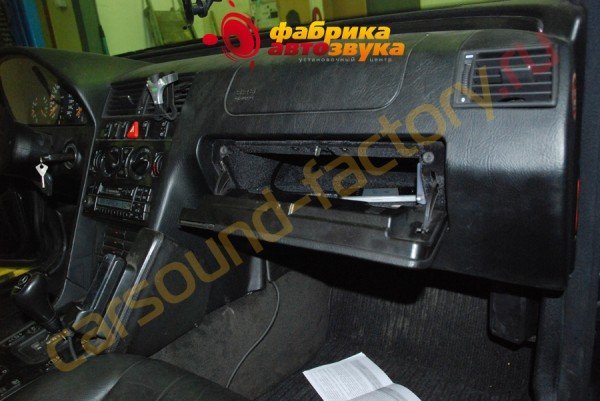 Организация выхода под I-Phone - Merсedes C class