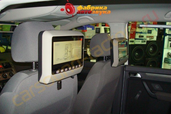 установка навесных подголовников AVIS Volkswagen Touran