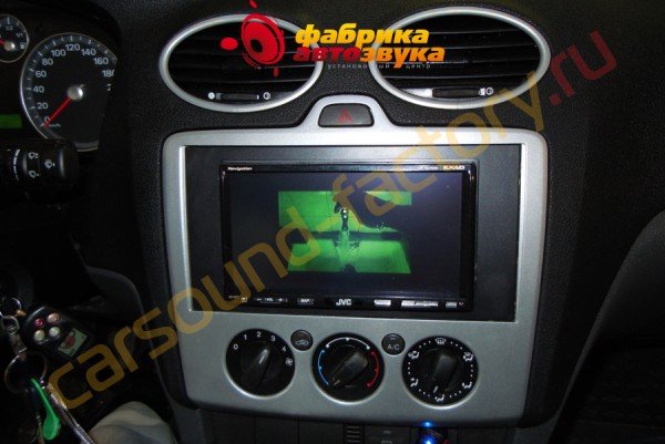 Установка магнитолы JVC JVC KW-NX7000 Ford Focus 2