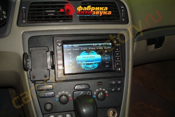 установка китайской автомагнитолы 2din китайская Volvo XC 70