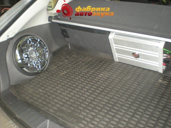 Установка усилителя DLS DLS MA41 Subaru Impreza (Impreza WRX)