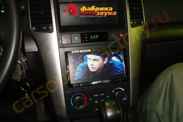 установка автомагнитолы Pioneer AVH-P8400BT Pioneer AVH-P8400BT Chevrolet Captiva 