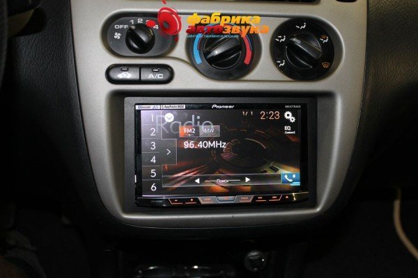 Головное устройство Pioneer Pioneer AVH-X5800BT Honda HR-V