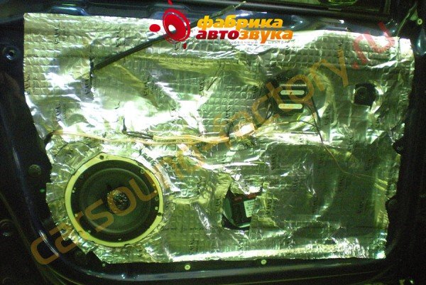 установка акустической системы DLS B6A DLS B6A Volkswagen Jetta