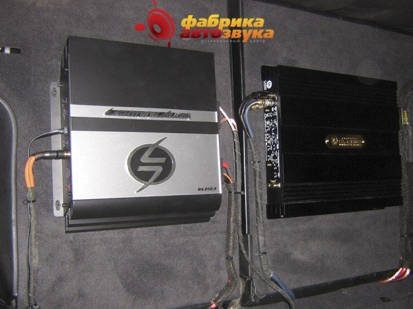 Усилитель Lightning Audio B4.250.2 Volkswagen Golf 4