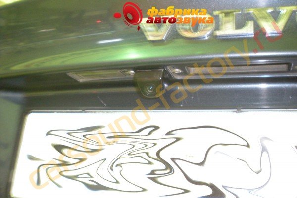 камера заднего вида AVIS 980 Volvo S 60