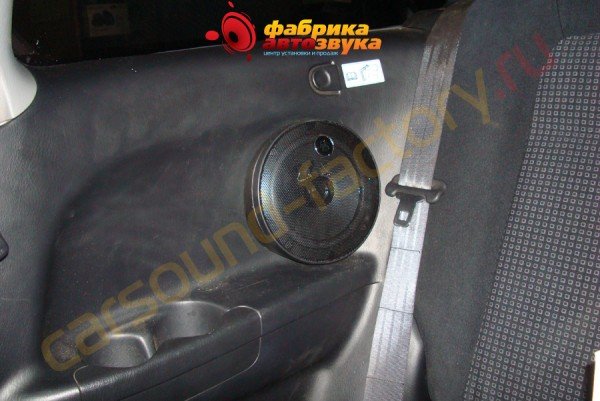 Установка динамиков DSL 226 DLS 226 Honda HR-V
